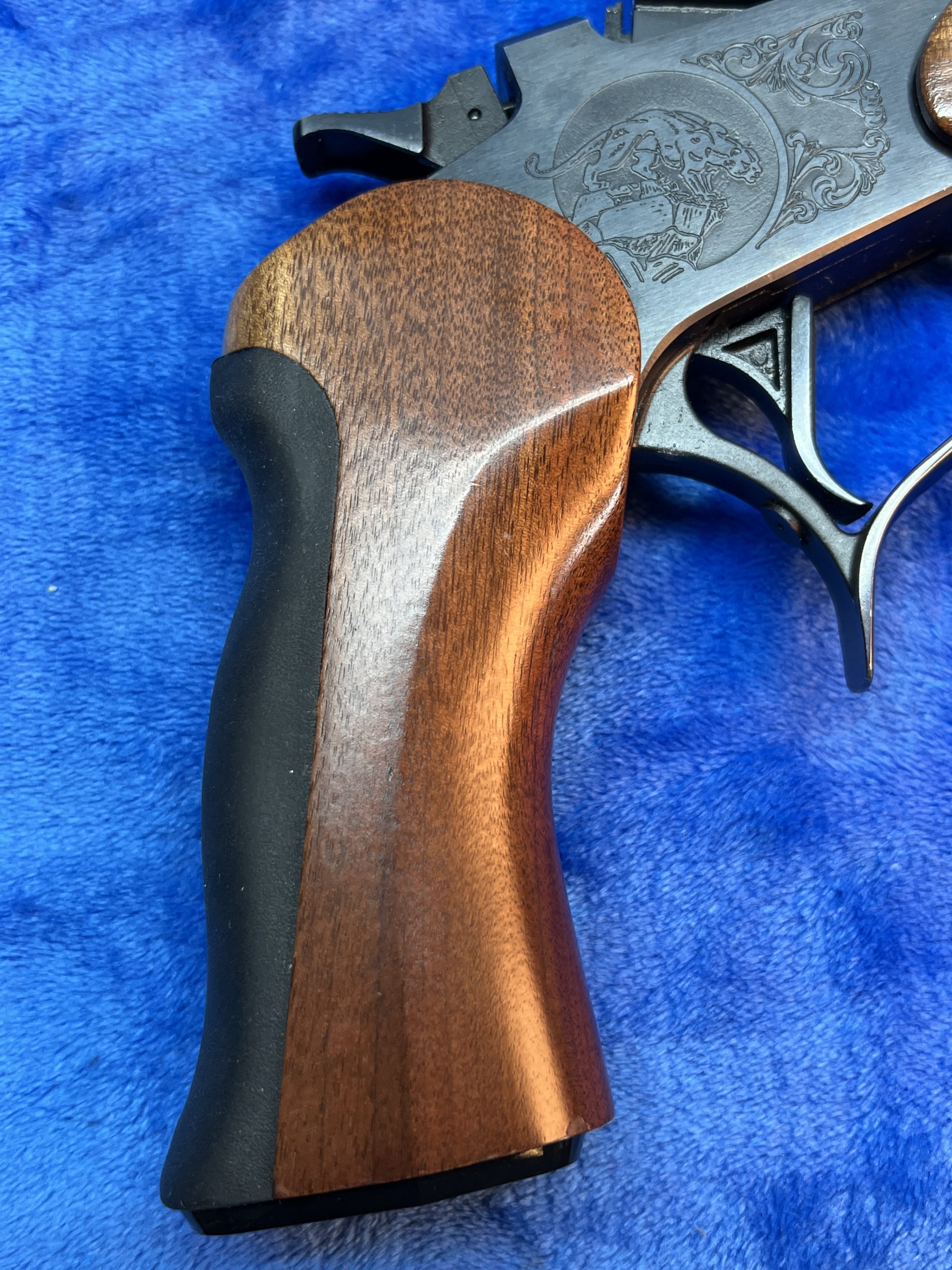 Walnut Rubber Grip for Contender