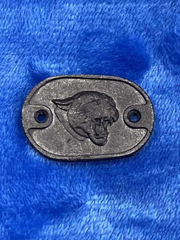 Bottom of Angry Cat - Panther grip cap